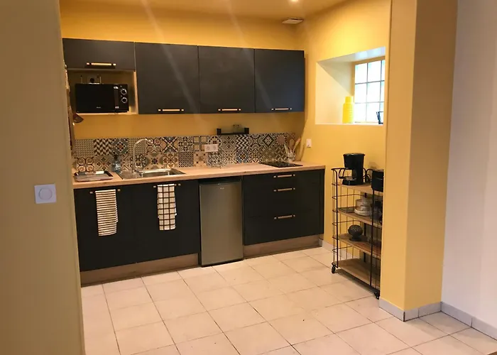 En Plein Coeur De En Bessin - Cote Port-en-Bessin-Huppain